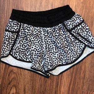 Lululemon tracker short